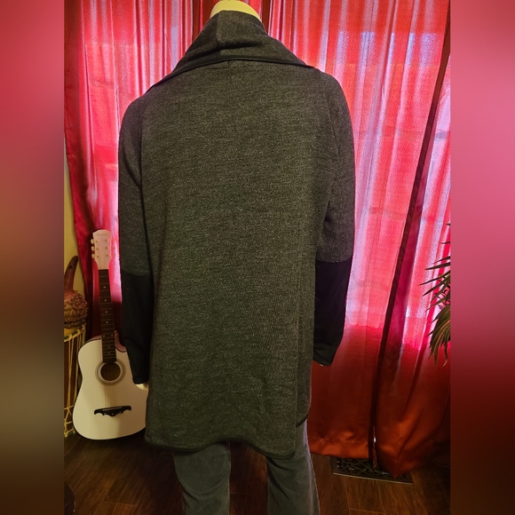 Gianni Bini Gray Shawl Collar Open Front Cardigan Women's Size Medium - Picture 8 of 9